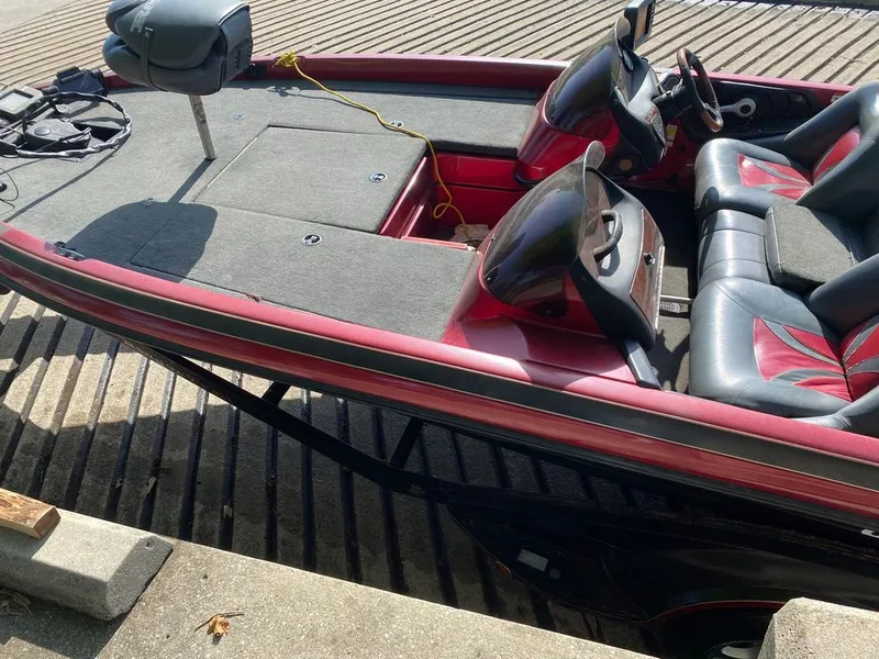 Slide: The Image of Ranger 520 VX 2004 - 5