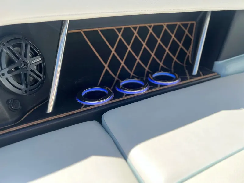 Slide: The Image of Correct Craft Super Air Nautique GS22 2019 - 26