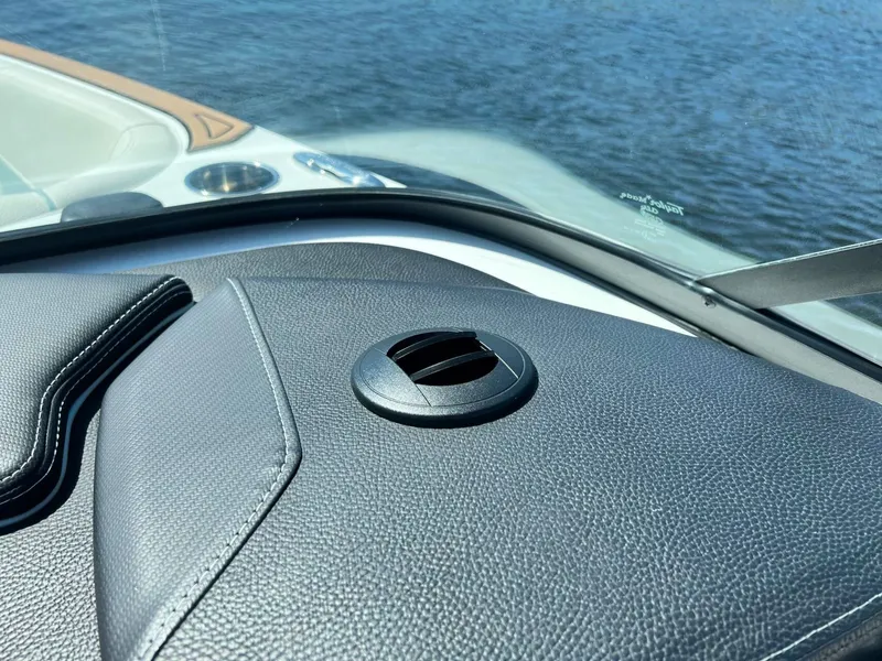 Slide: The Image of Correct Craft Super Air Nautique GS22 2019 - 39