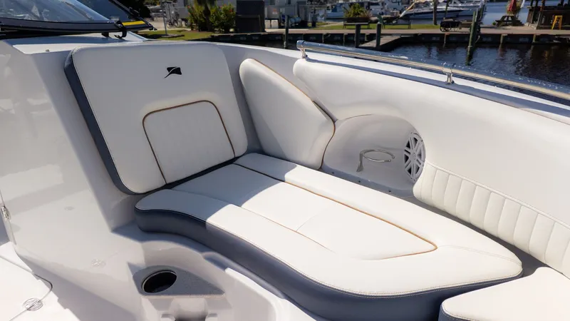 Slide: The Image of Stingray 211 DC 2026 - 16