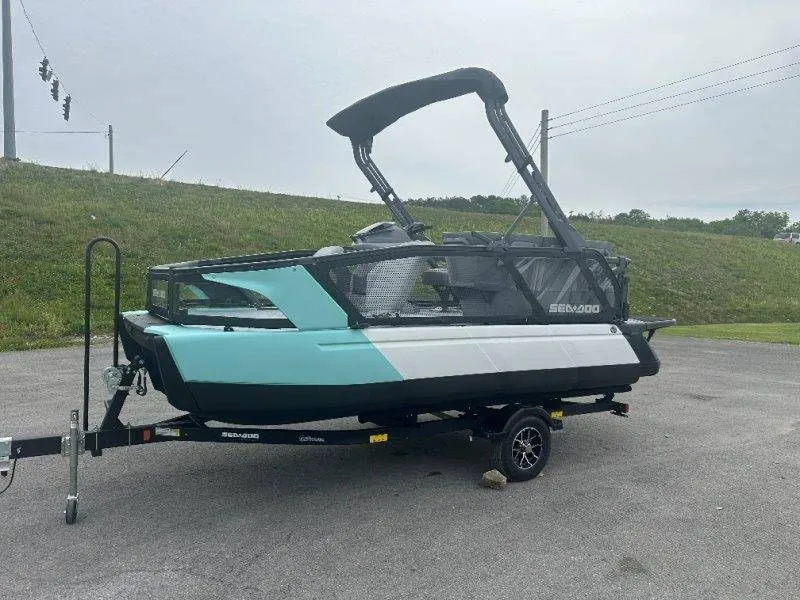 Slide: The Image of 2026 Sea-Doo Switch Sport 18 on trailer, side view. - 36