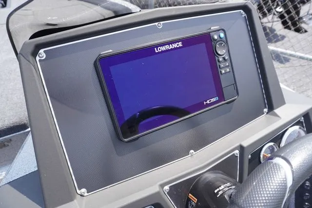 Slide: The Image of Ranger Z518 2024 - 20