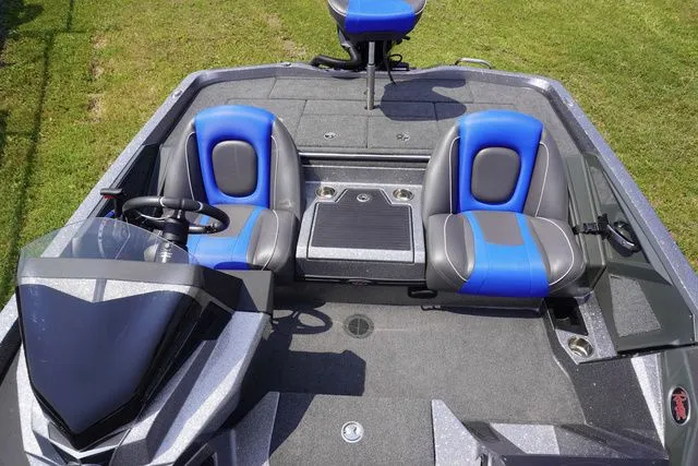 Slide: The Image of Ranger Z518 2024 - 24