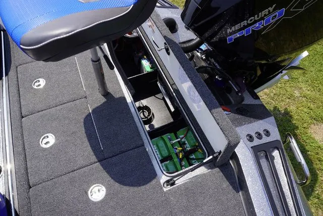 Slide: The Image of Ranger Z518 2024 - 30