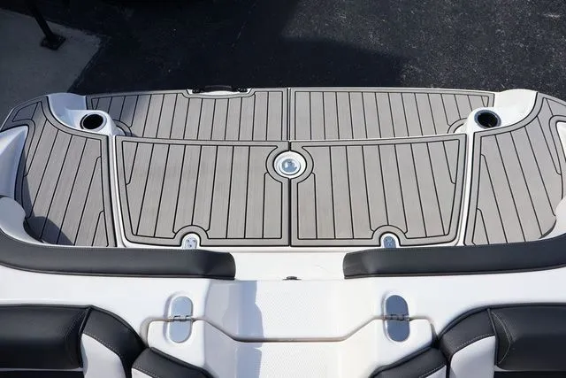 Slide: The Image of Yamaha AR195 2024 - 21