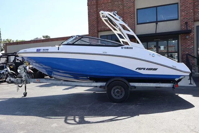 Slide: The Image of Yamaha AR195 2024 - 3