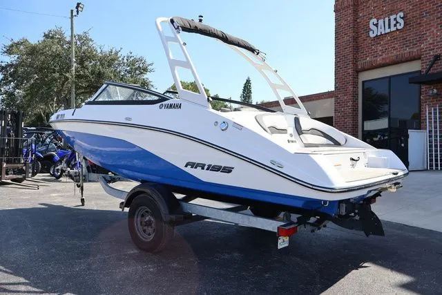 Slide: The Image of Yamaha AR195 2024 - 4