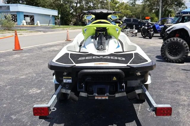 Slide: The Image of Sea-Doo Wake 155 2016 - 5