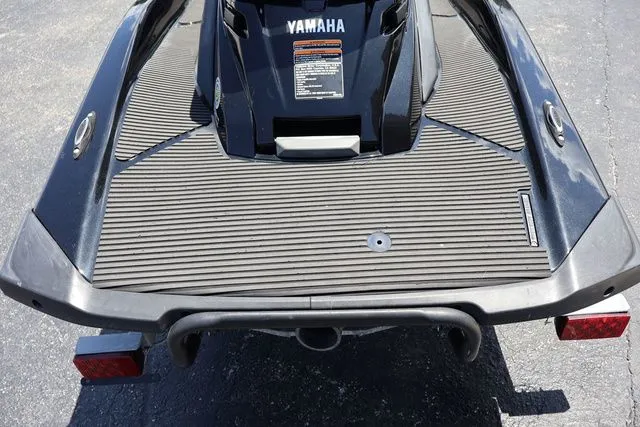 Slide: The Image of Yamaha FX CR 2016 - 12