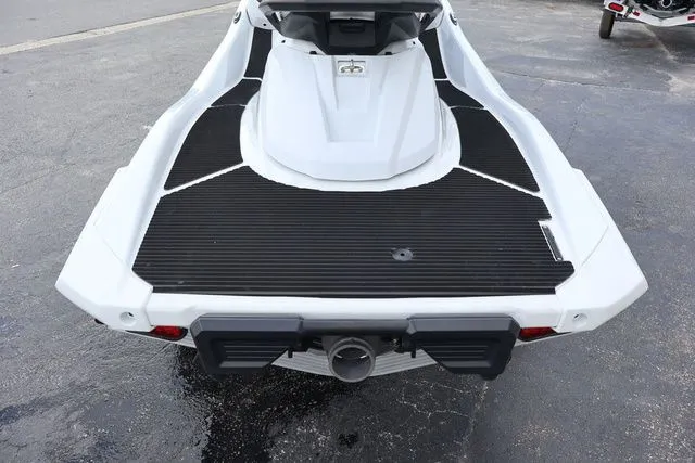 Slide: The Image of Yamaha VX CRUISER HO W/AUDIO- WHITE 2023 - 10