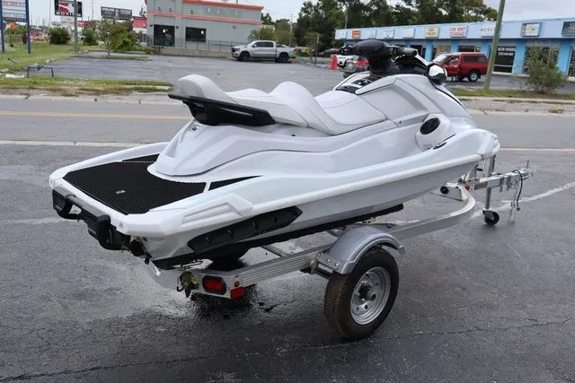 Slide: The Image of Yamaha VX CRUISER HO W/AUDIO- WHITE 2023 - 6