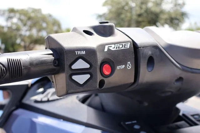 Slide: The Image of Yamaha FX CR 2016 - 14