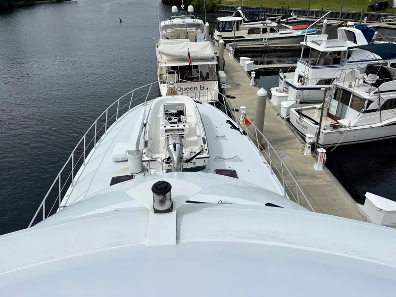 Slide: The Image of Hatteras 82 Convertible 1996 - 103