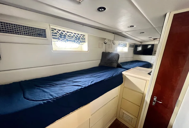 Slide: The Image of Hatteras 82 Convertible 1996 - 110