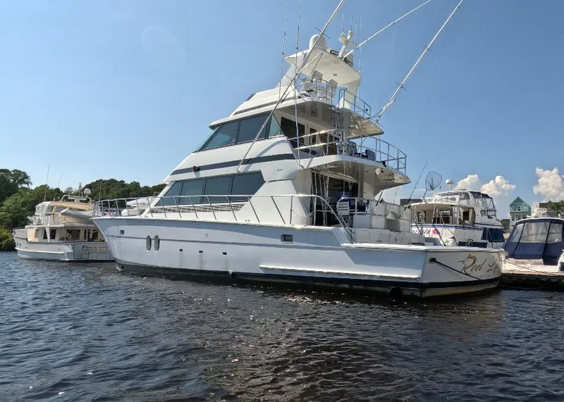 Slide: The Image of Hatteras 82 Convertible 1996 - 128