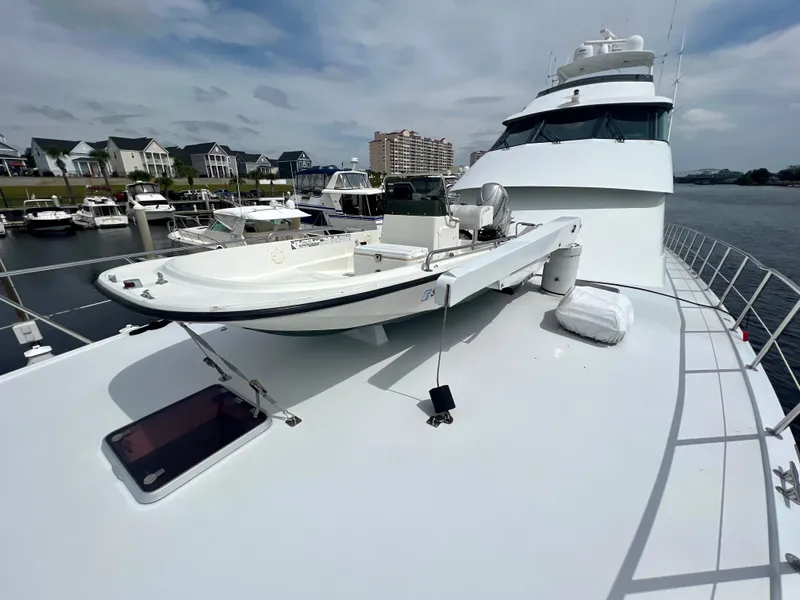 Slide: The Image of Hatteras 82 Convertible 1996 - 26