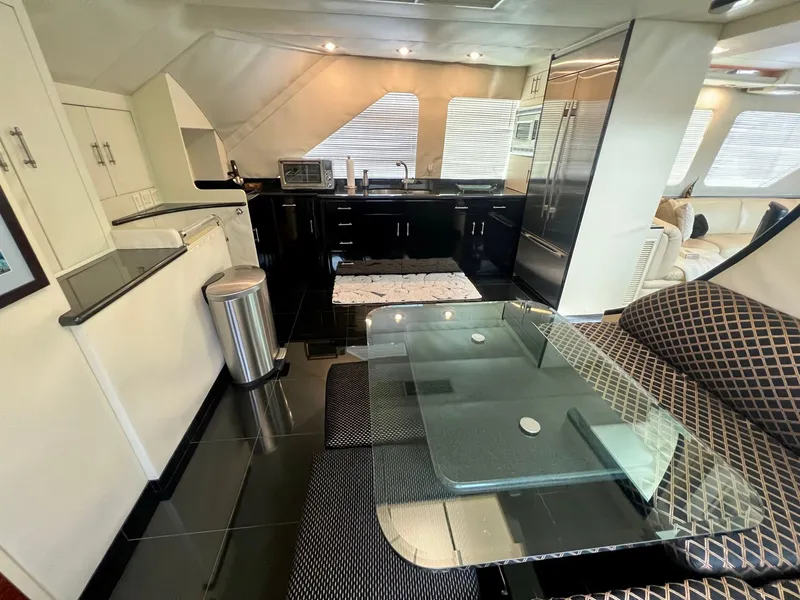 Slide: The Image of Hatteras 82 Convertible 1996 - 46