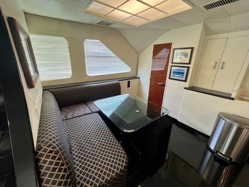 Slide: The Image of Hatteras 82 Convertible 1996 - 48