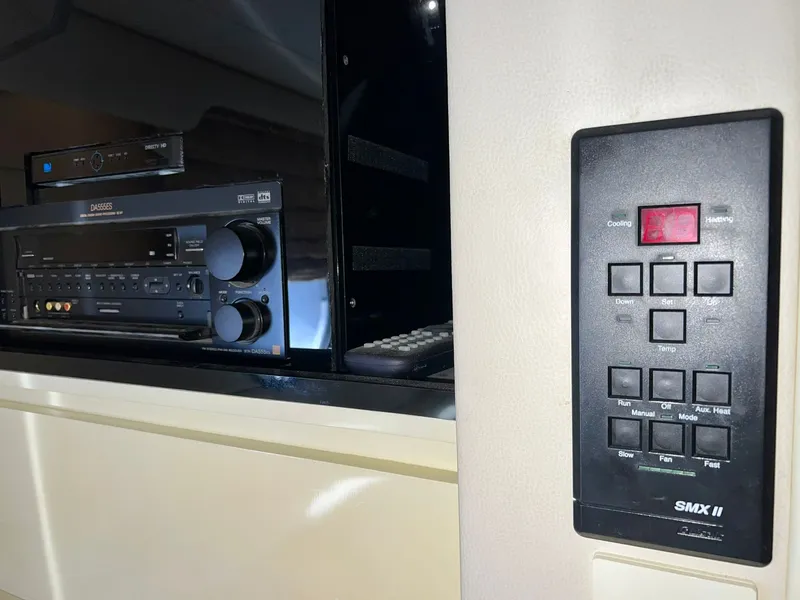 Slide: The Image of Hatteras 82 Convertible 1996 - 60