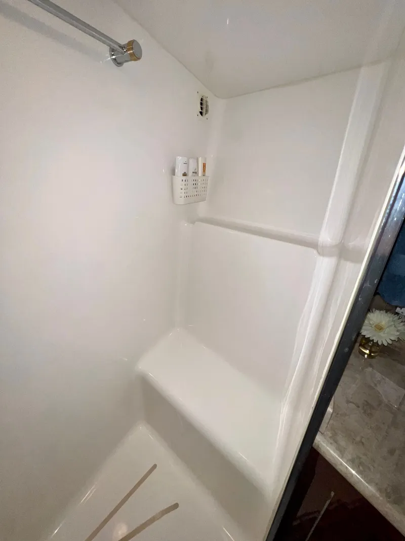 Slide: The Image of Hatteras 82 Convertible 1996 - 65