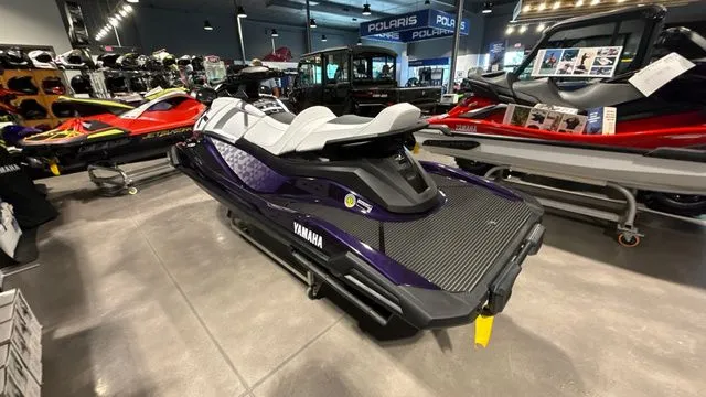 Slide: The Image of Yamaha VX Cruiser HO 2026 - 11