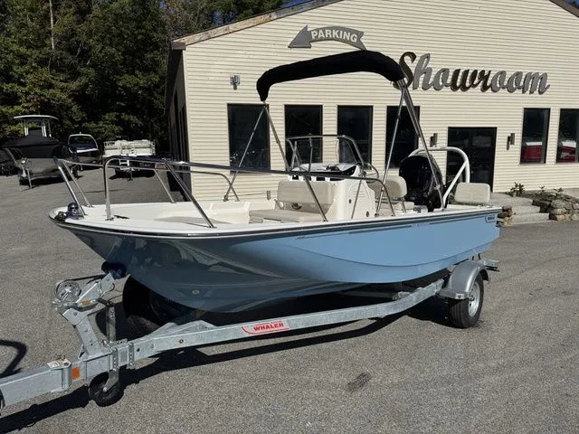 Slide: The Image of Boston Whaler 170 Montauk 2026 - 2