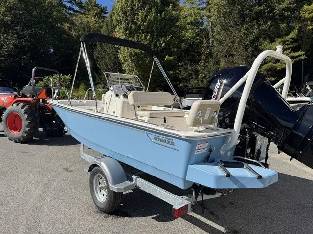 Slide: The Image of Boston Whaler 170 Montauk 2026 - 4