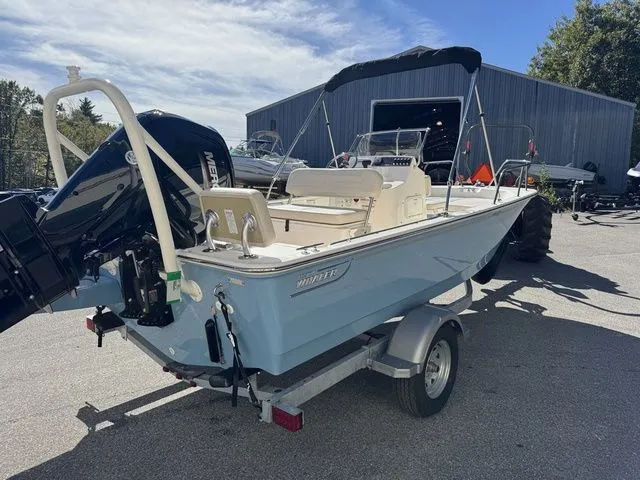 Slide: The Image of Boston Whaler 170 Montauk 2026 - 5