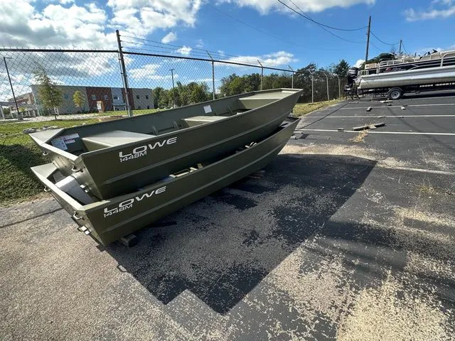 The Image of Lowe Jon L1448M 2026 - 1