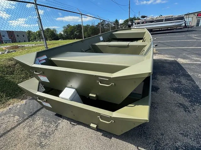 Slide: The Image of Lowe Jon L1448M 2026 - 4