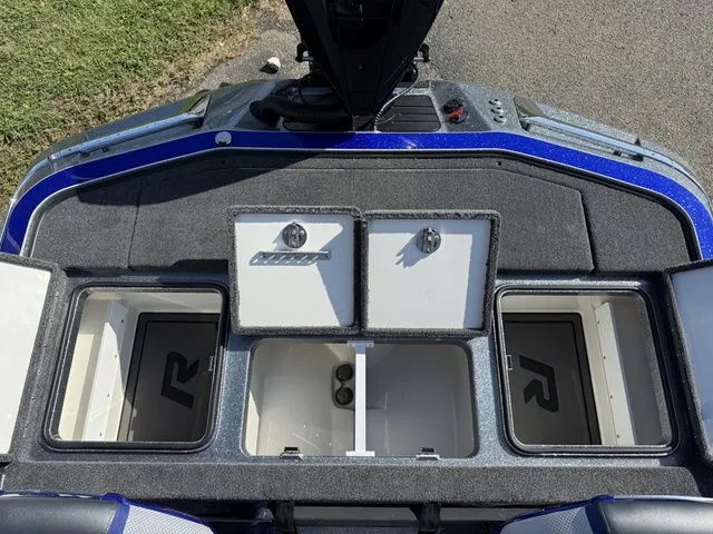 Slide: The Image of Ranger Z519R 2026 - 13