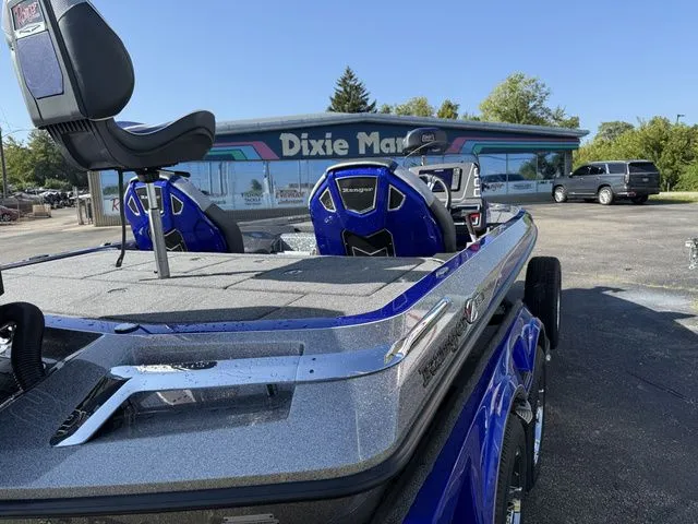 Slide: The Image of Ranger Z519R 2026 - 7