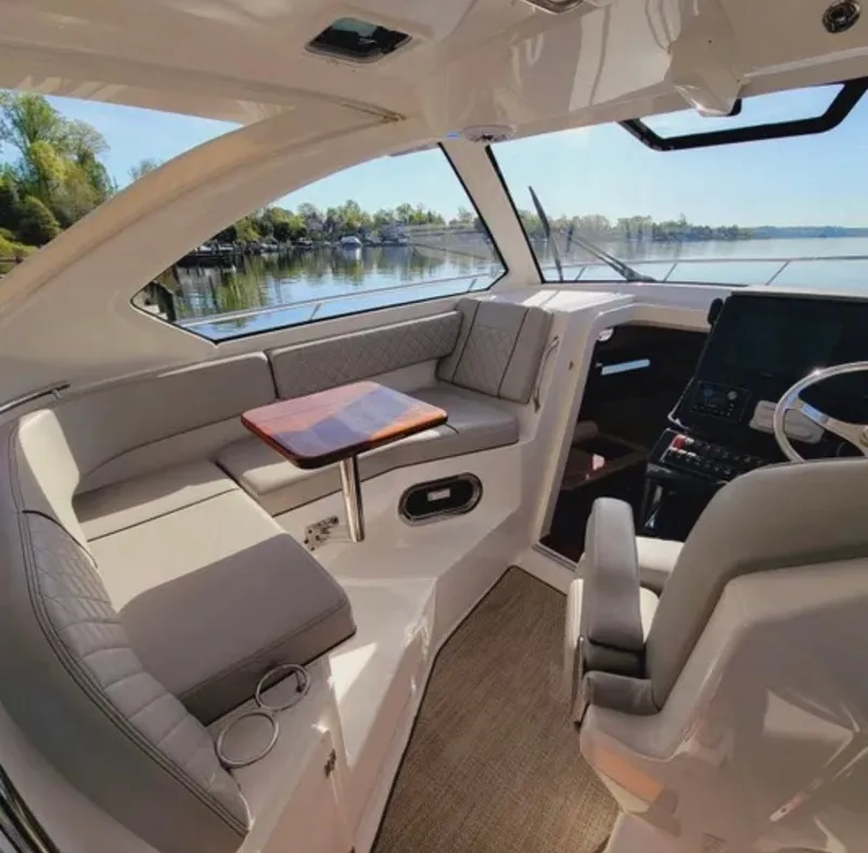 Slide: The Image of Pursuit OS 325 Offshore 2023 - 5