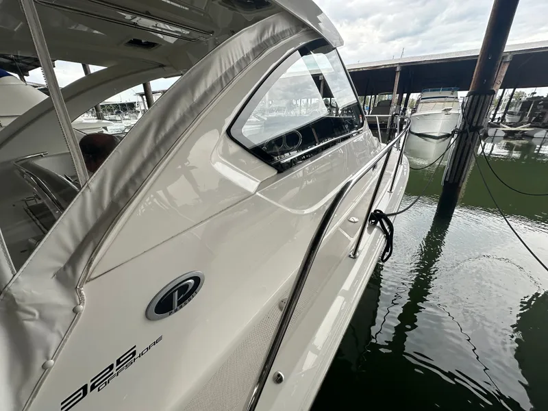 Slide: The Image of Pursuit OS 325 Offshore 2023 - 6