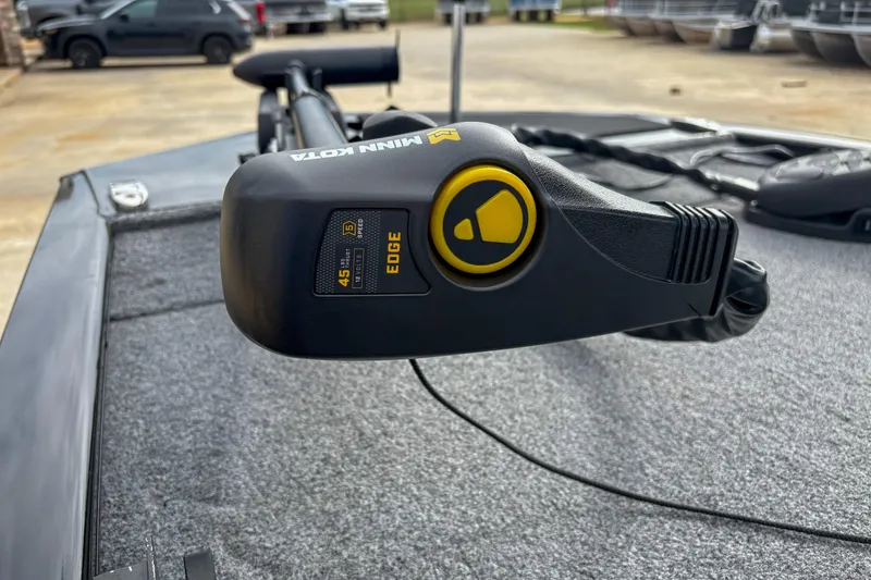 Slide: The Image of Close-up of a Minn Kota Edge trolling motor on a 2023 Tracker Pro 170 boat. - 10