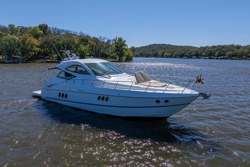 Slide: The Image of Stbd bow profile - 3