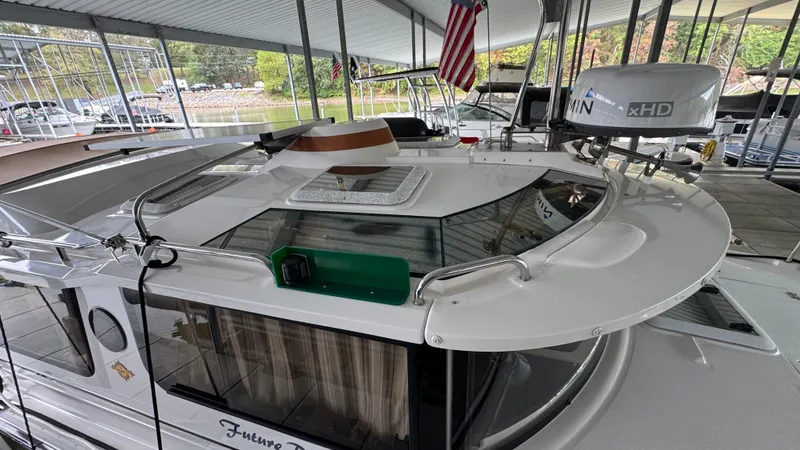 Slide: The Image of Exterior Hardtop - 9