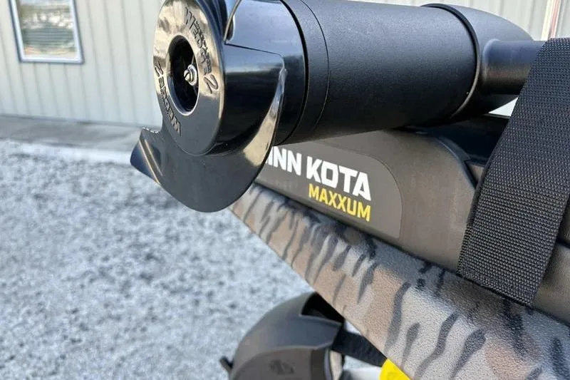 Slide: The Image of Minn Kota Maxxum motor on 2026 Xpress H20B Bay boat. - 12