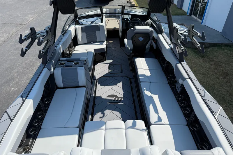 Slide: The Image of 2026 Malibu Wakesetter 26 LSV interior with spacious seating and modern design. - 14