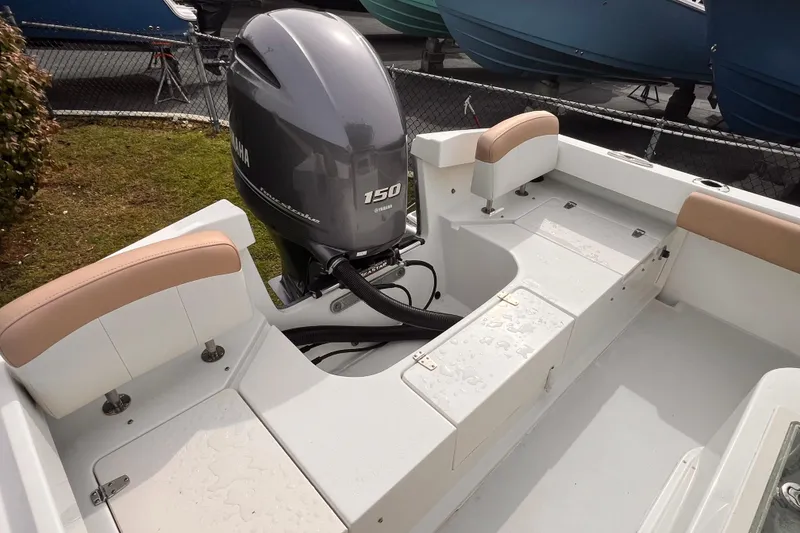 Slide: The Image of 2018 Parker 2100 Special Edition boat with Yamaha 150 outboard motor. - 2
