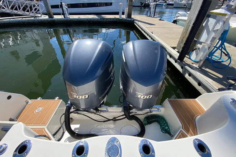 Slide: The Image of Transom - 4