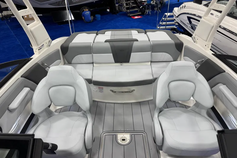 Slide: The Image of Interior of 2026 Chaparral 21 SSi boat with gray and white seating. - 20