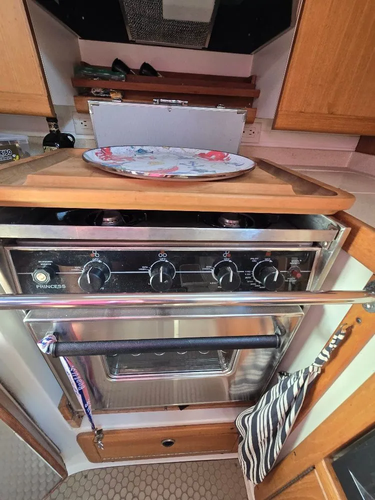 Slide: The Image of Catalina 400 2001 - 15