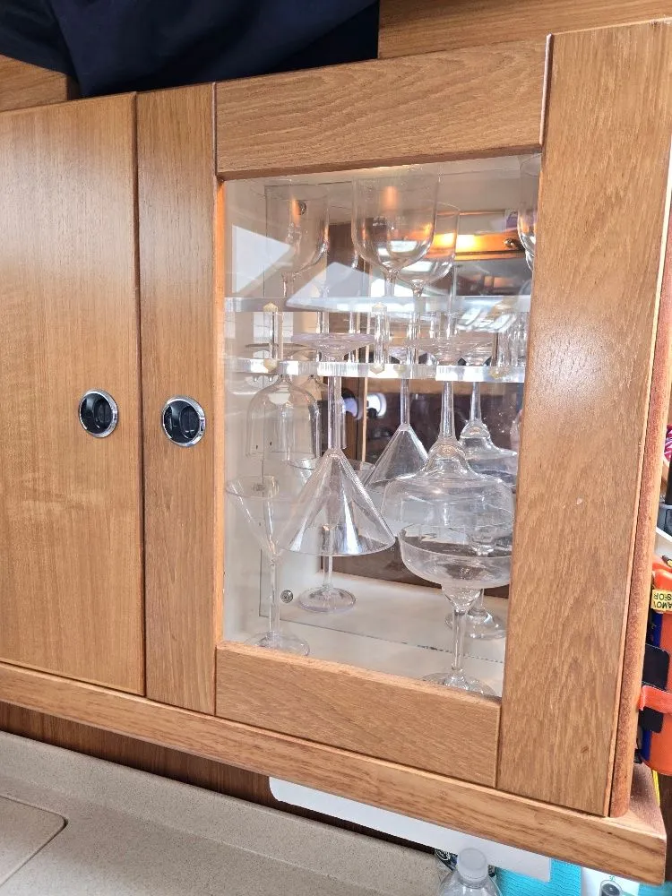 Slide: The Image of Catalina 400 2001 - 46