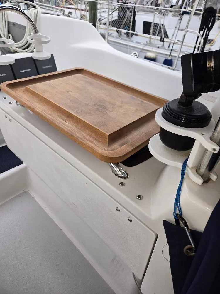 Slide: The Image of Catalina 400 2001 - 48