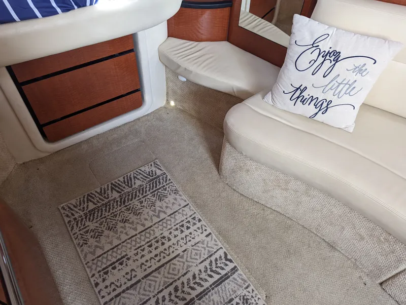 Slide: The Image of Sea Ray 340 Sundancer 2003 - 28