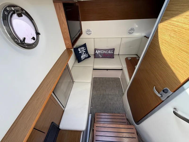 Slide: The Image of Cruisers Yachts 328 SPORT 2015 - 20