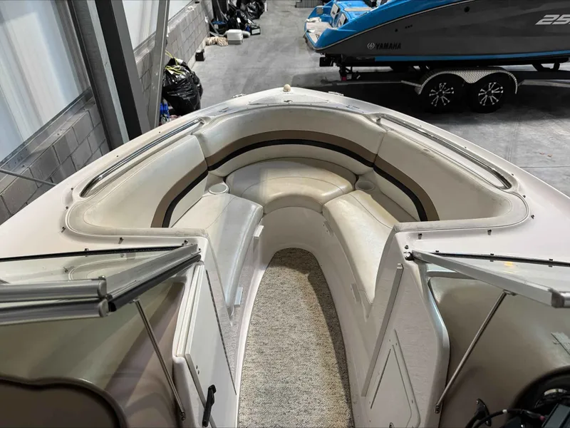 Slide: The Image of Yamaha SX230 2003 - 6