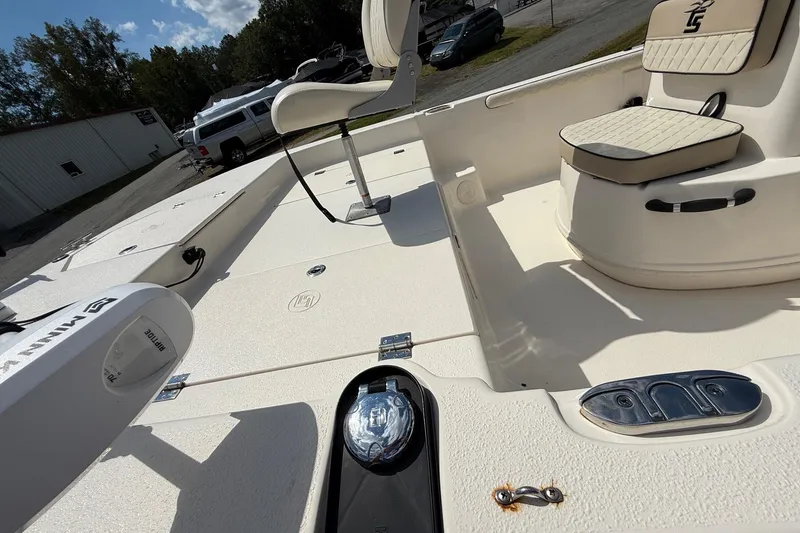 Slide: The Image of 2020 Carolina Skiff 19 LS boat interior with seating and equipment. - 4