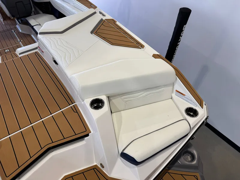 Slide: The Image of Nautique Super Air Nautique G23 2025 - 12